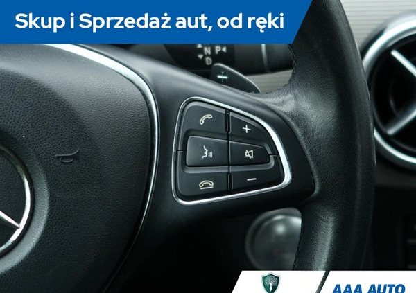 Mercedes-Benz Klasa B cena 69000 przebieg: 88953, rok produkcji 2018 z Racibórz małe 379